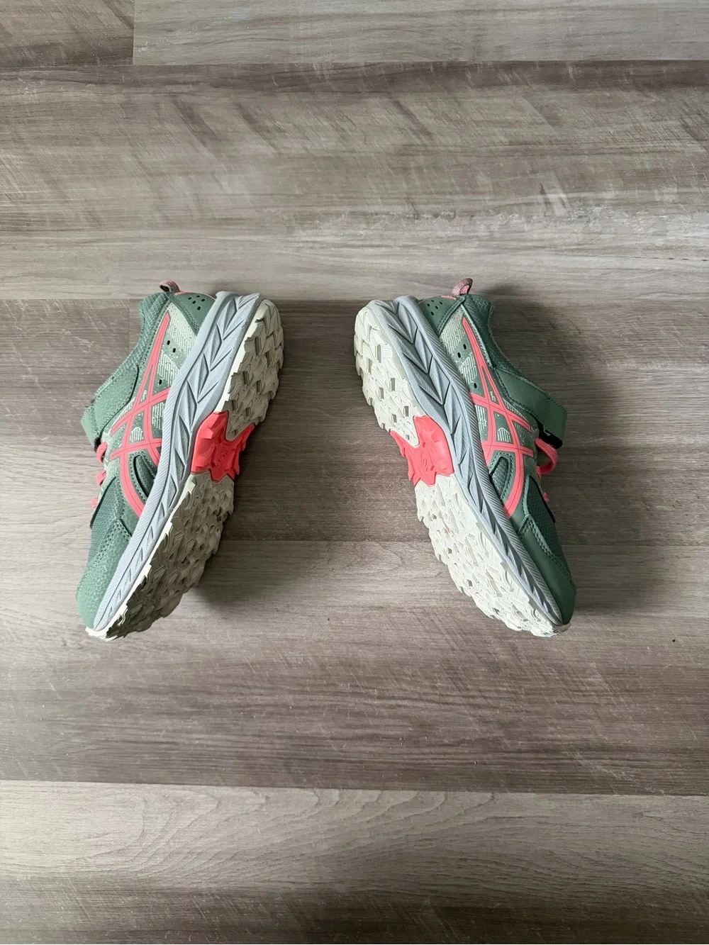 ASICS Kids' Mint Green & Coral Athletic Sneakers